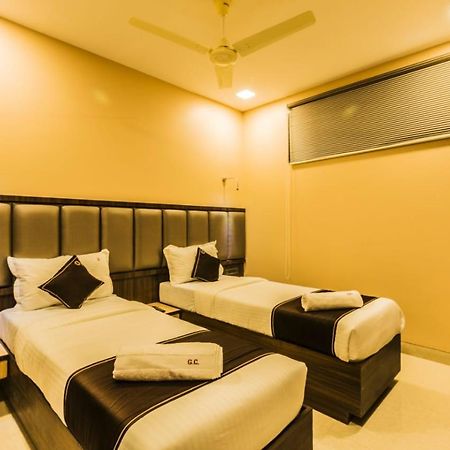 Hotel Golden Crown Mumbai Exterior foto